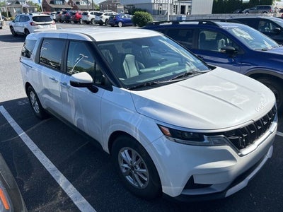 2022 Kia Carnival LXS
