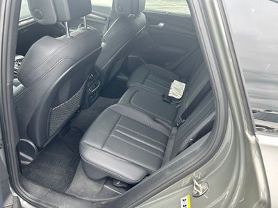 2023 Audi Q5 45 S line Prestige quattro
