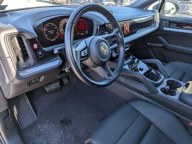 2024 Porsche Cayenne Base