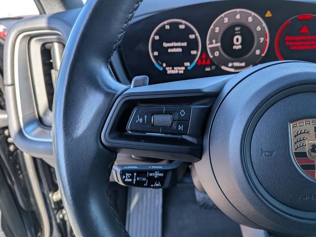 2024 Porsche Cayenne Base