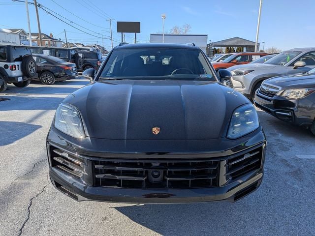 2024 Porsche Cayenne Base