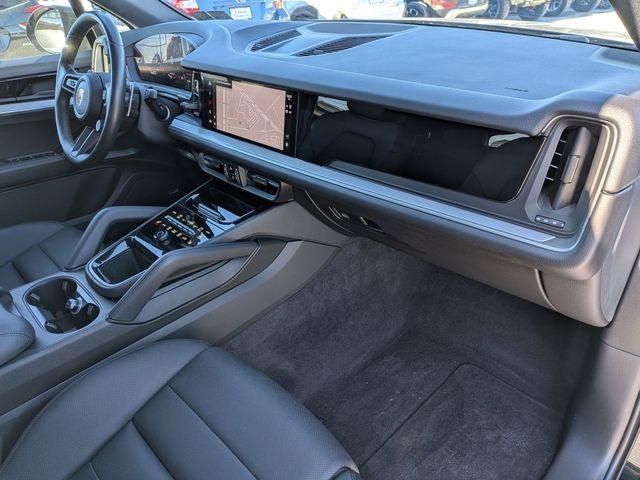 2024 Porsche Cayenne Base