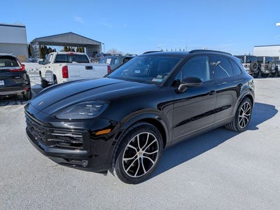 2024 Porsche Cayenne Base