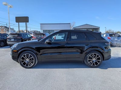 2024 Porsche Cayenne Base