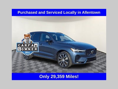 2023 Volvo XC60 B5 Plus Dark Theme