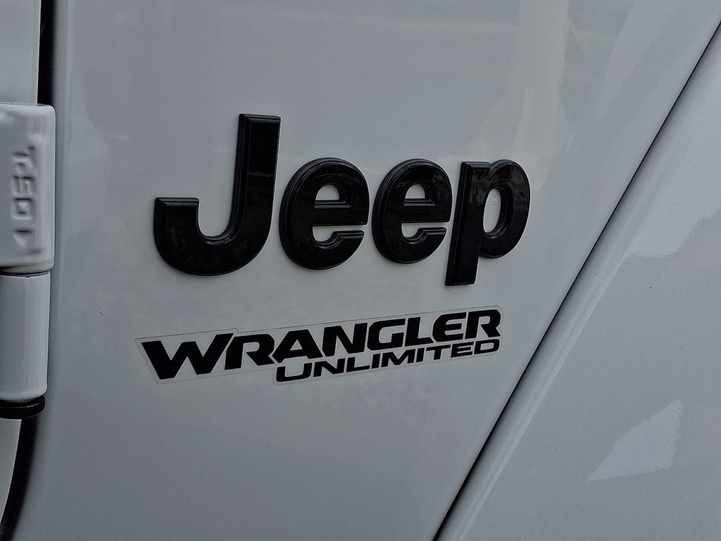 2022 Jeep Wrangler Unlimited Sahara High Altitude