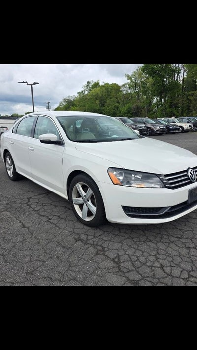 2015 Volkswagen Passat 1.8T SE