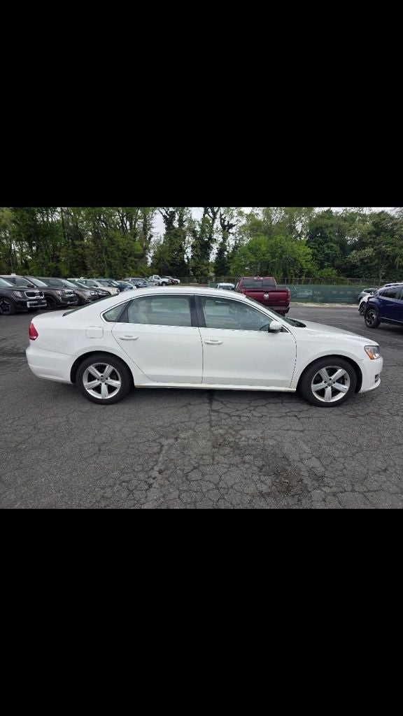 2015 Volkswagen Passat 1.8T SE