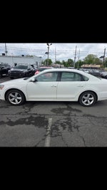 2015 Volkswagen Passat 1.8T SE