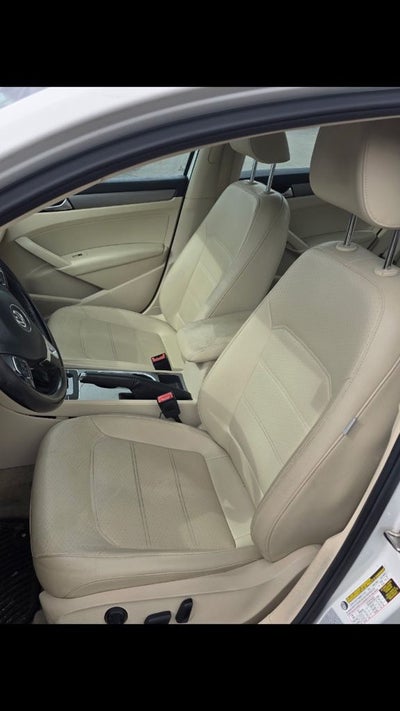 2015 Volkswagen Passat 1.8T SE