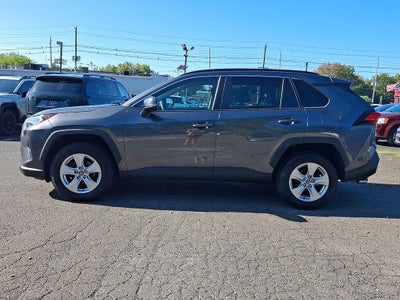 2020 Toyota RAV4 XLE