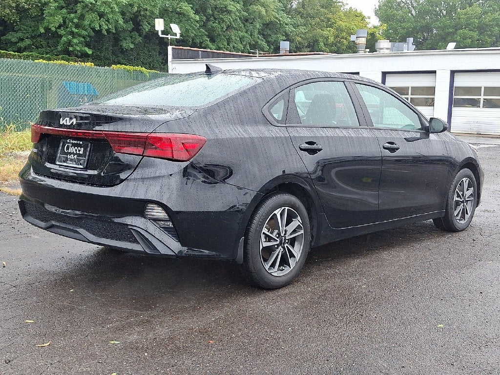 2024 Kia Forte LXS