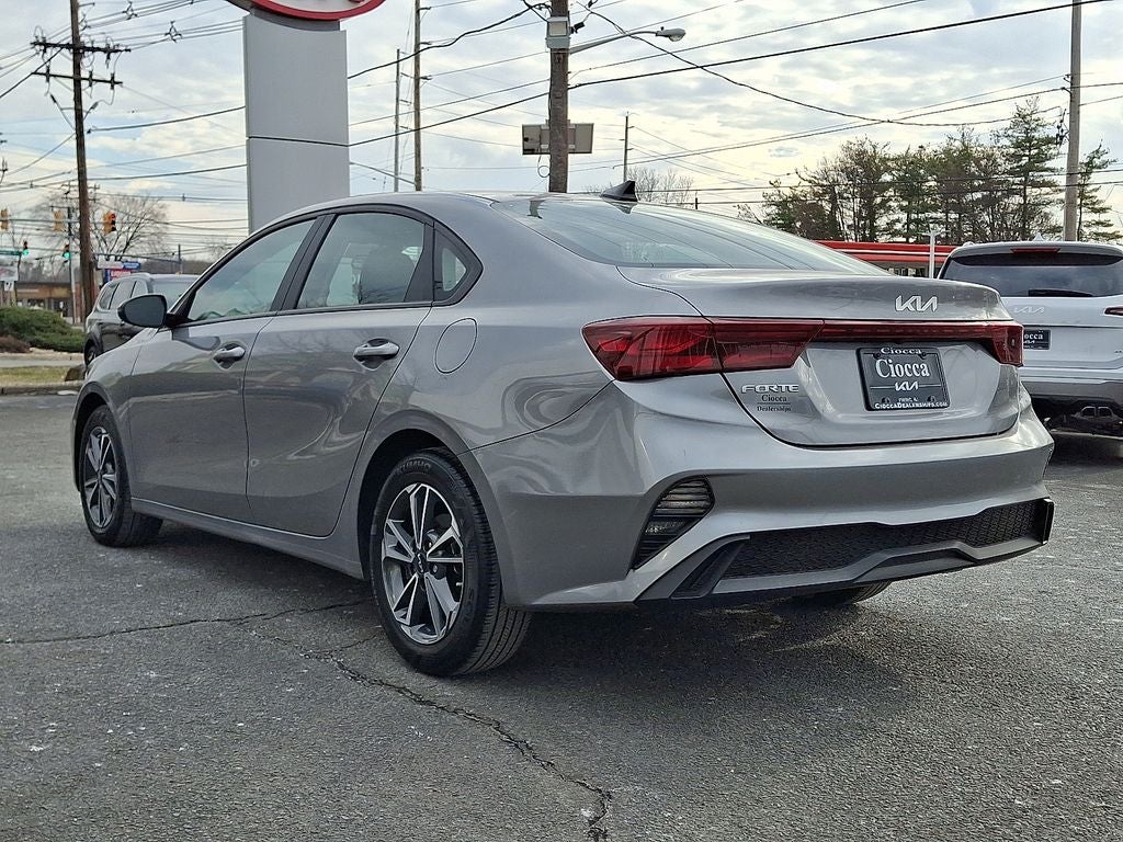 2023 Kia Forte LXS