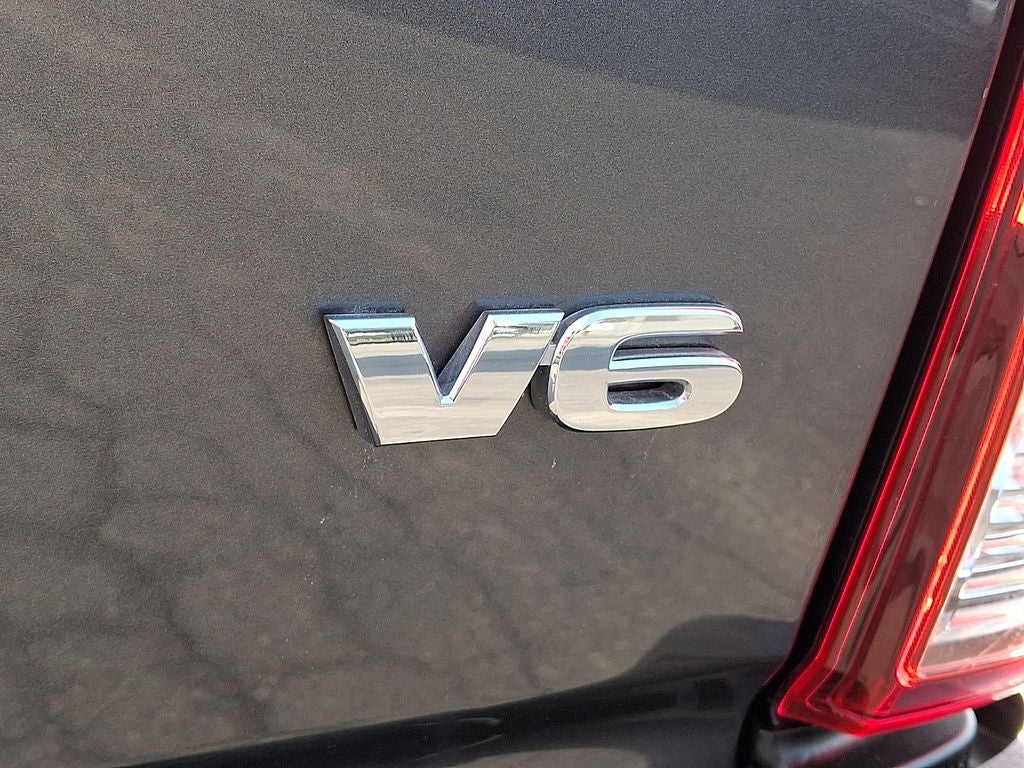 2023 Toyota Tacoma SR V6