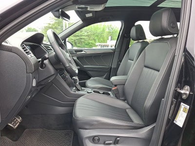 2024 Volkswagen Tiguan 2.0T SE R-Line Black
