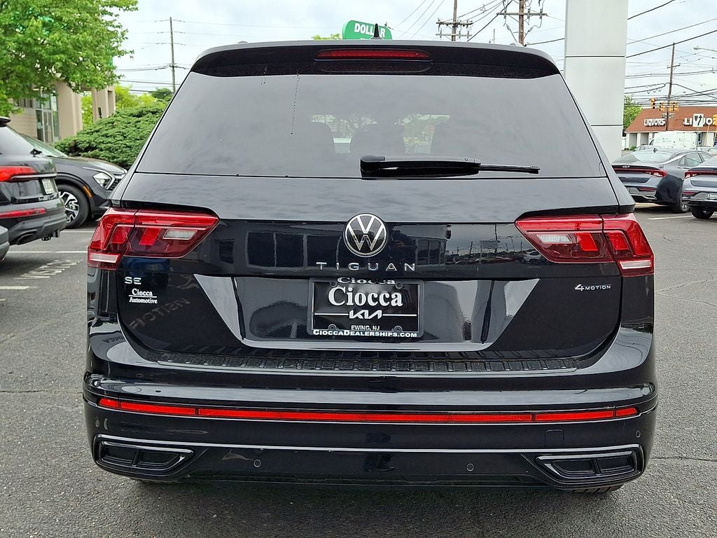 2024 Volkswagen Tiguan 2.0T SE R-Line Black