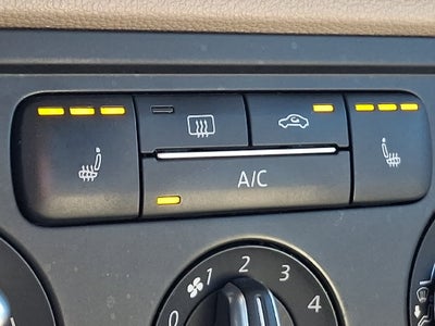 2014 Volkswagen Beetle 2.5L