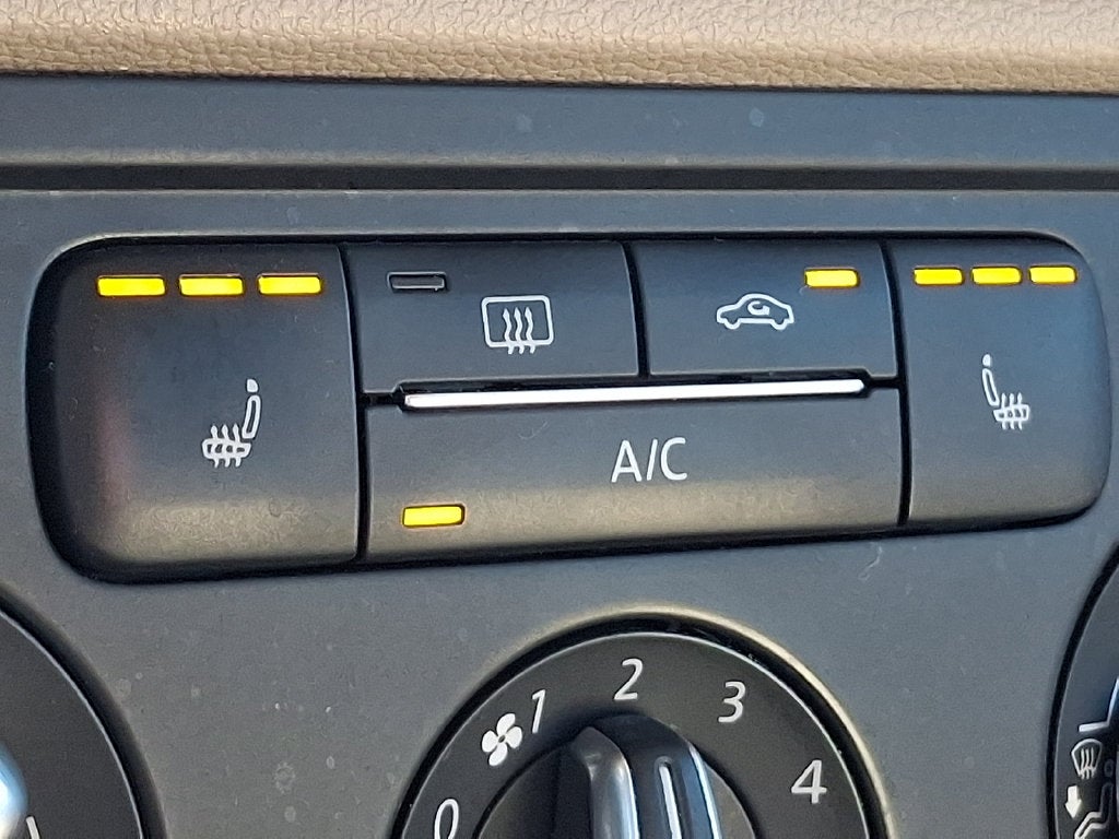 2014 Volkswagen Beetle 2.5L