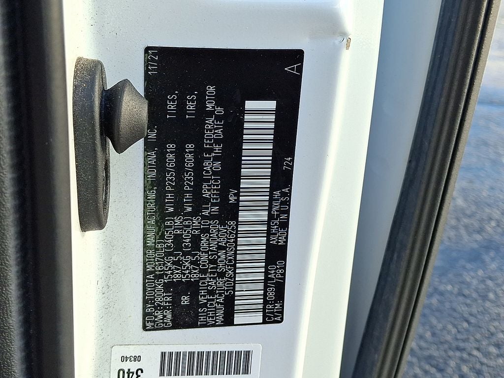 2022 Toyota Sienna Limited 7 Passenger