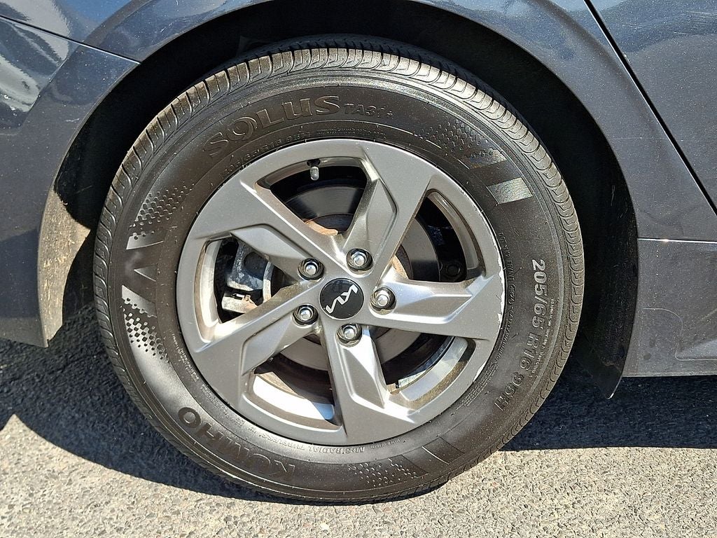 2023 Kia K5 LXS