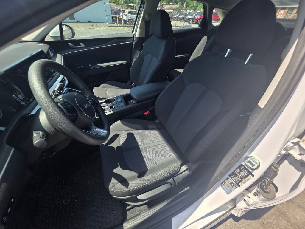 2024 Kia K5 LXS