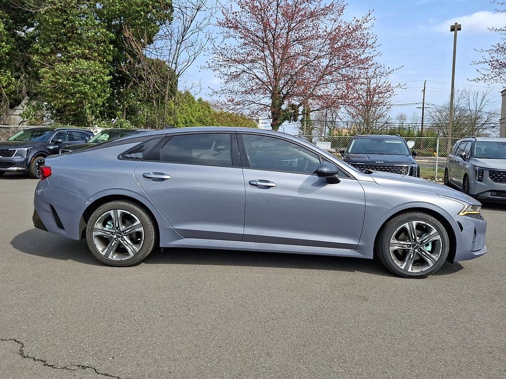 2023 Kia K5 EX