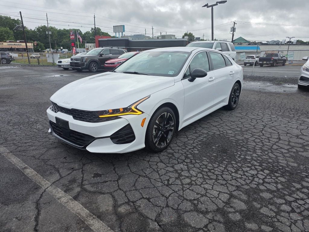 2024 Kia K5 GT-Line