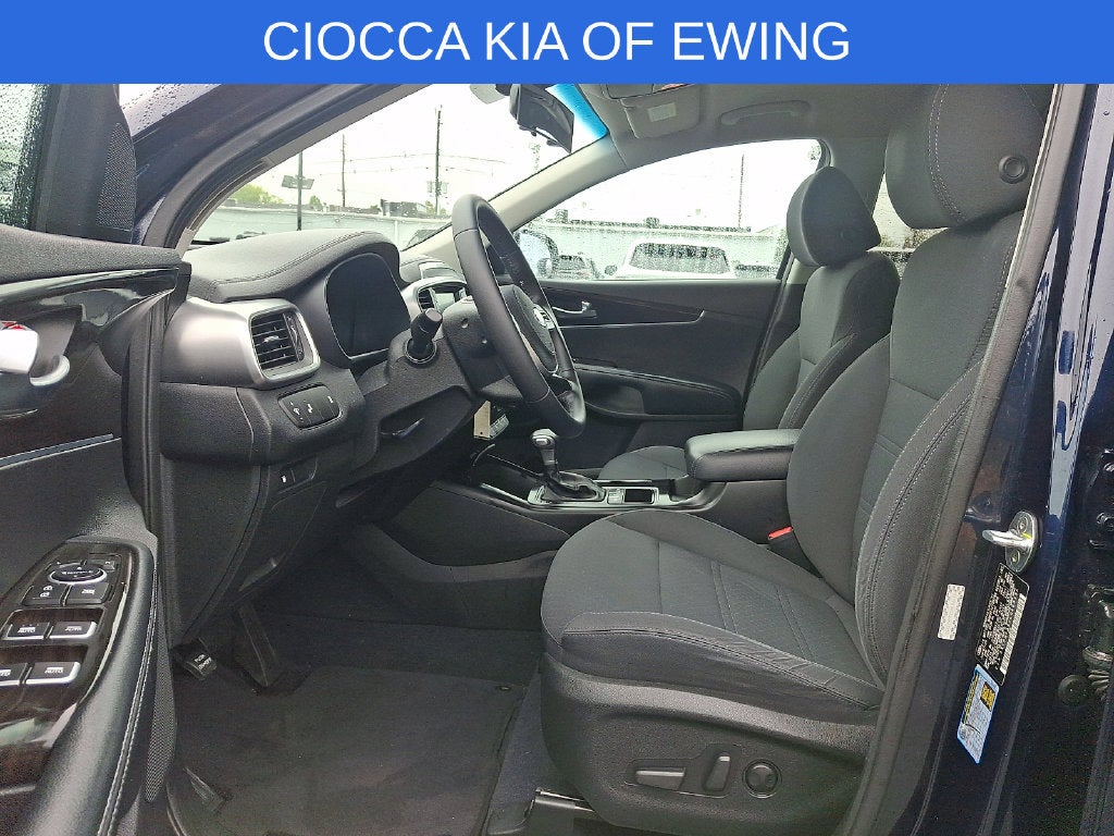 2020 Kia Sorento LX
