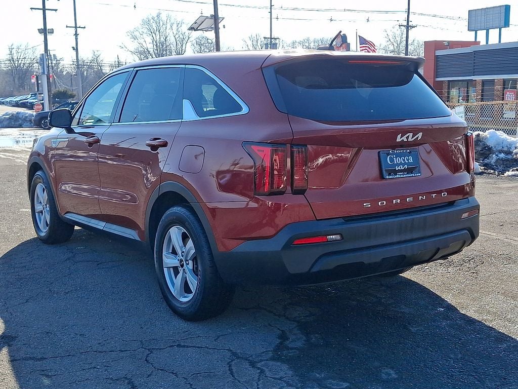 2022 Kia Sorento LX