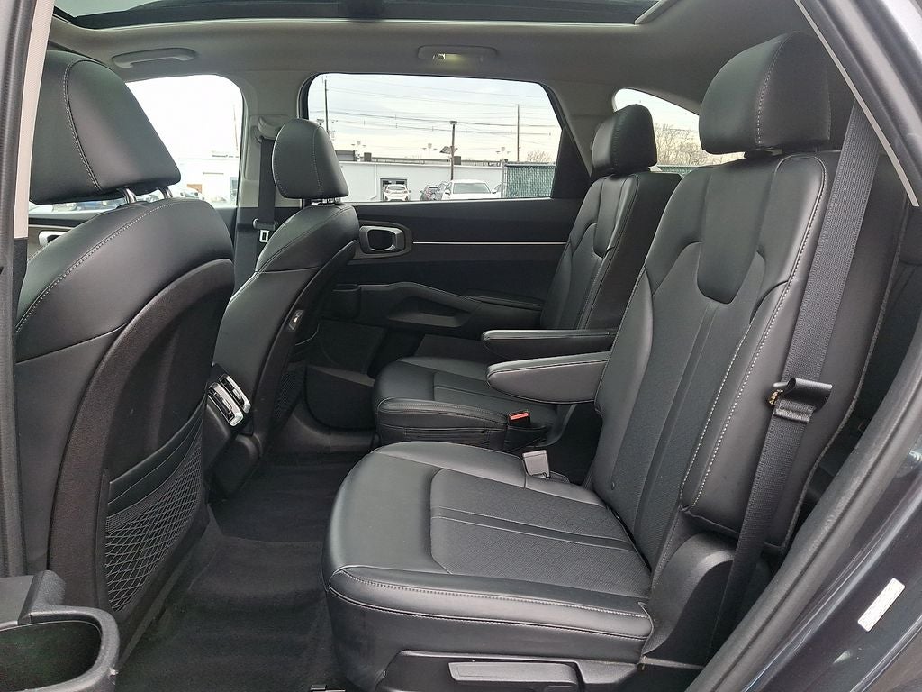 2022 Kia Sorento X-Line EX