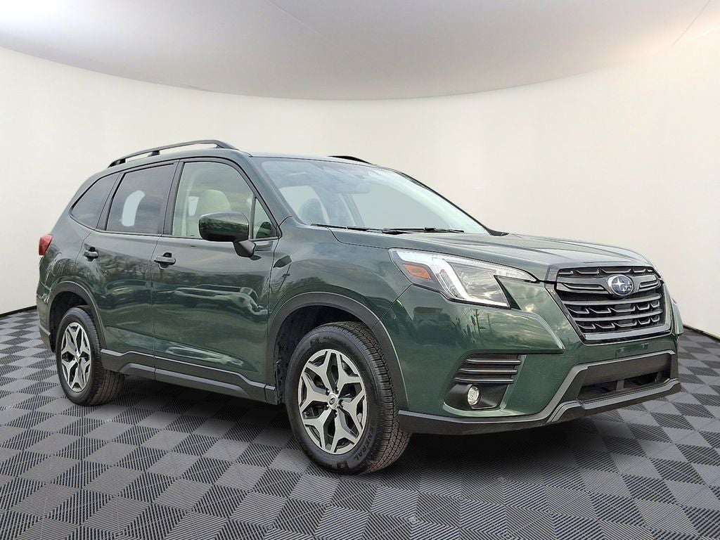 2024 Subaru Forester Premium