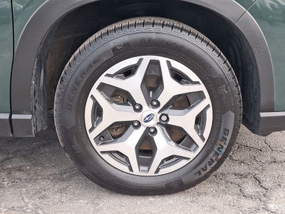 2024 Subaru Forester Premium