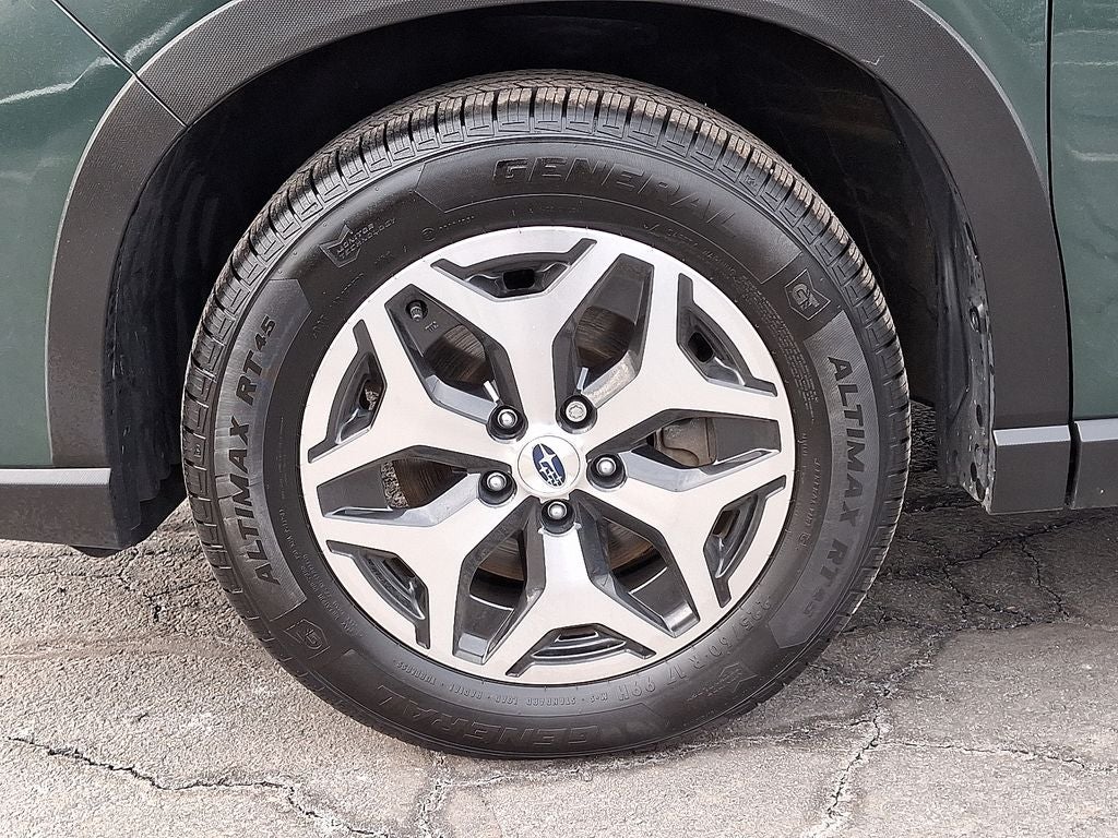 2024 Subaru Forester Premium