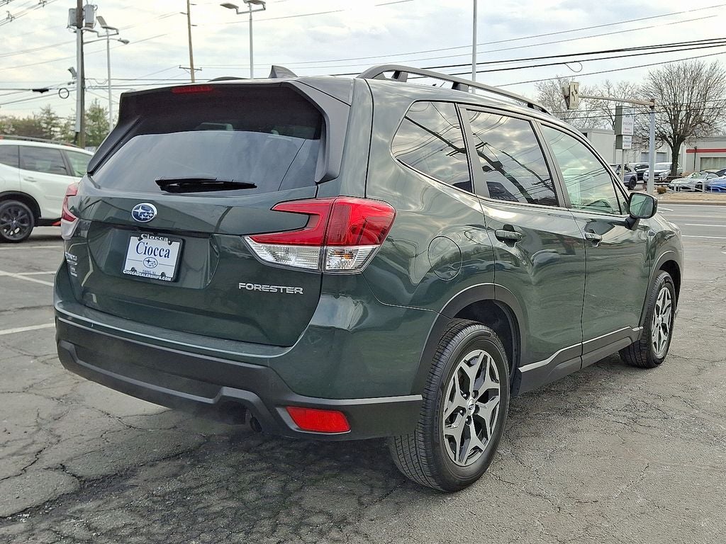 2024 Subaru Forester Premium