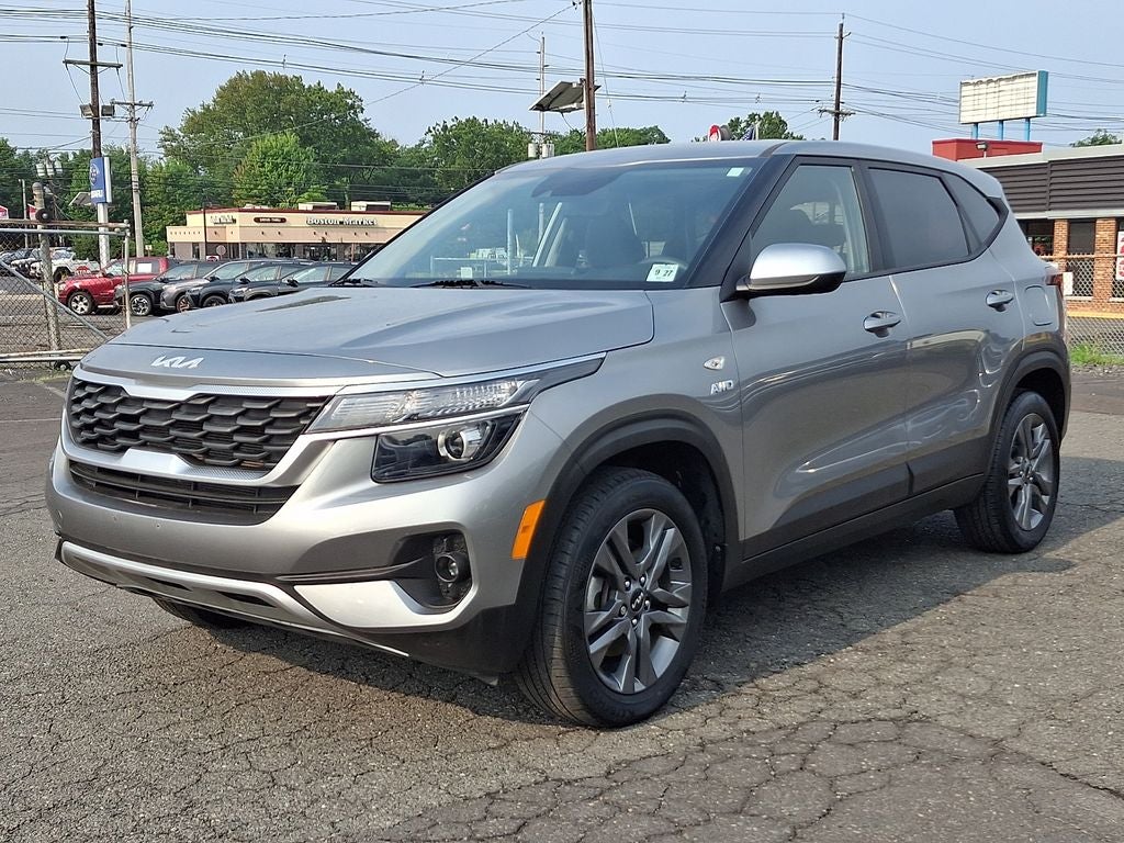 2023 Kia Seltos LX