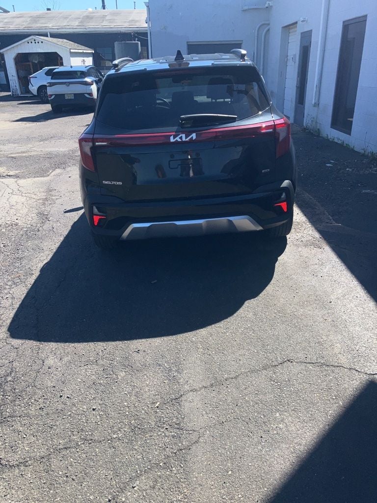 2024 Kia Seltos EX