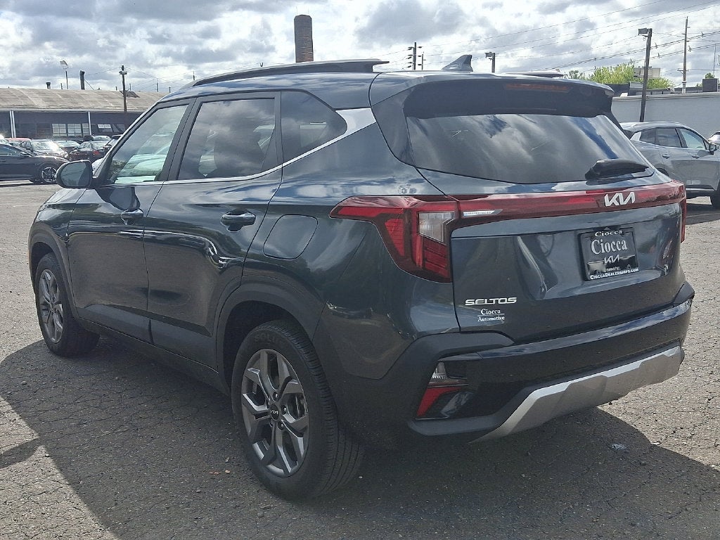 2024 Kia Seltos S
