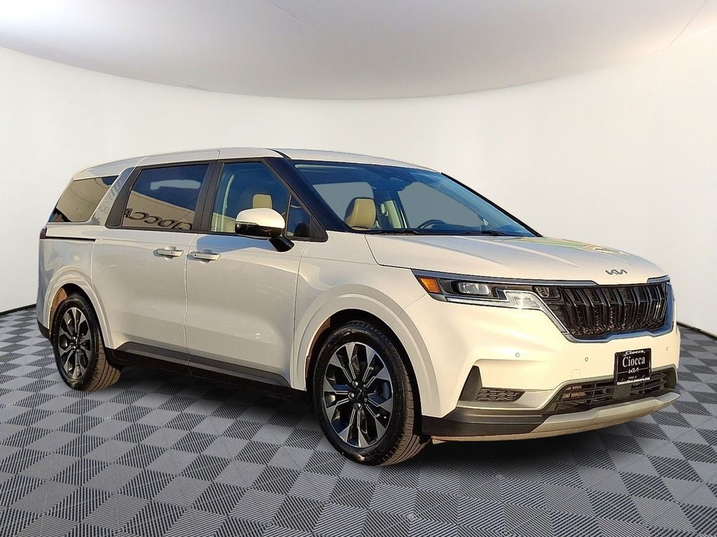 2022 Kia Carnival EX