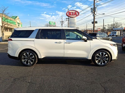 2022 Kia Carnival EX
