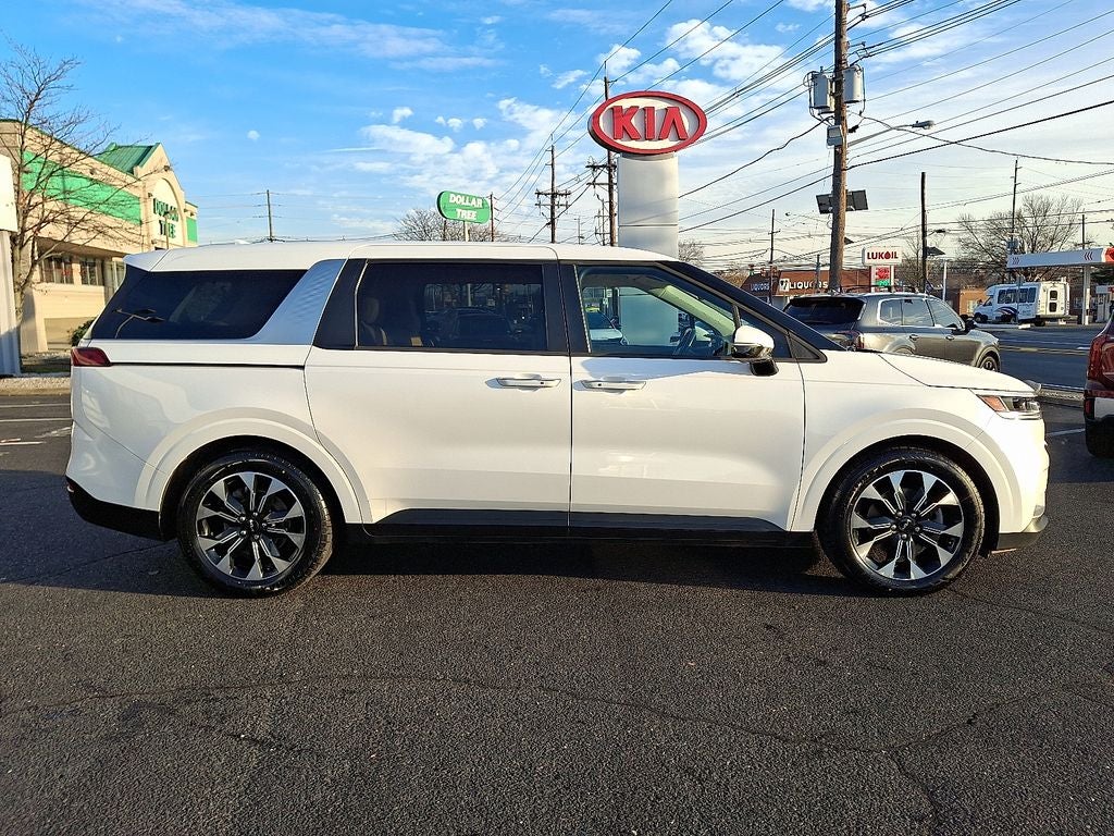 2022 Kia Carnival EX