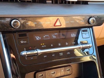 2022 Kia Carnival EX