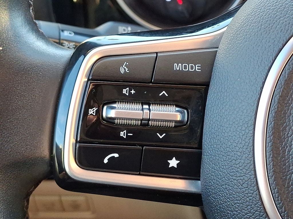 2022 Kia Carnival EX