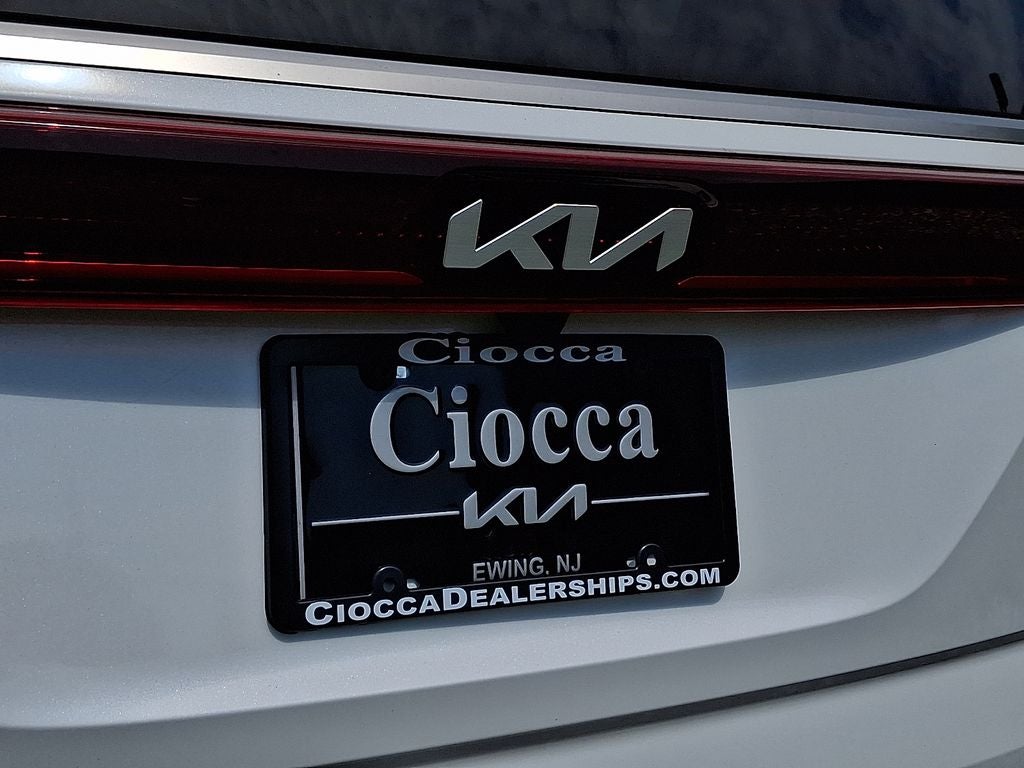 2024 Kia Carnival SX