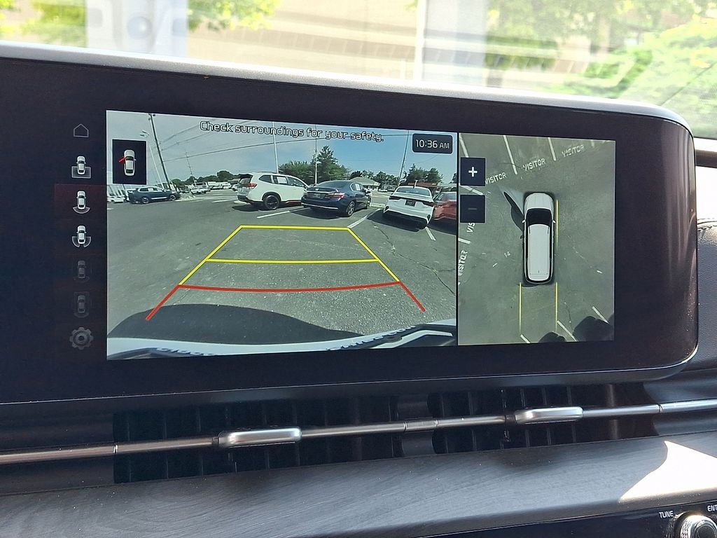 2024 Kia Carnival SX