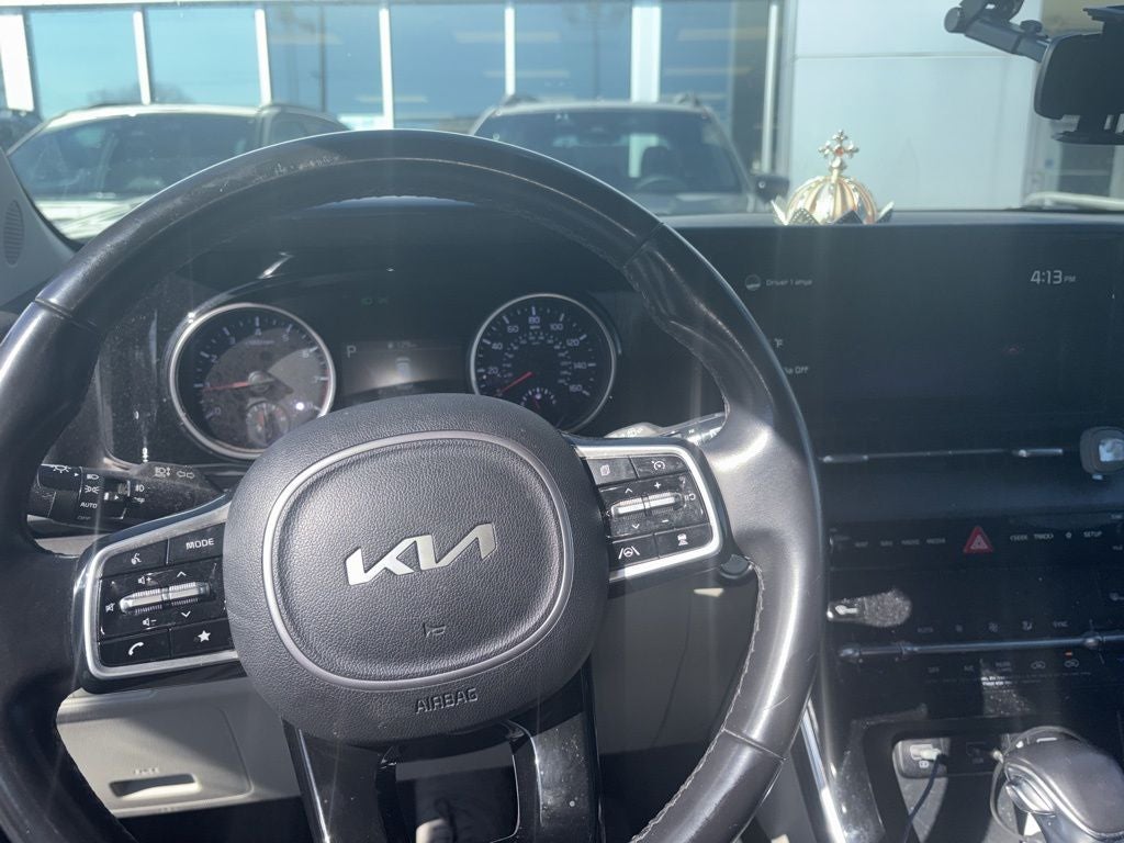 2022 Kia Carnival SX