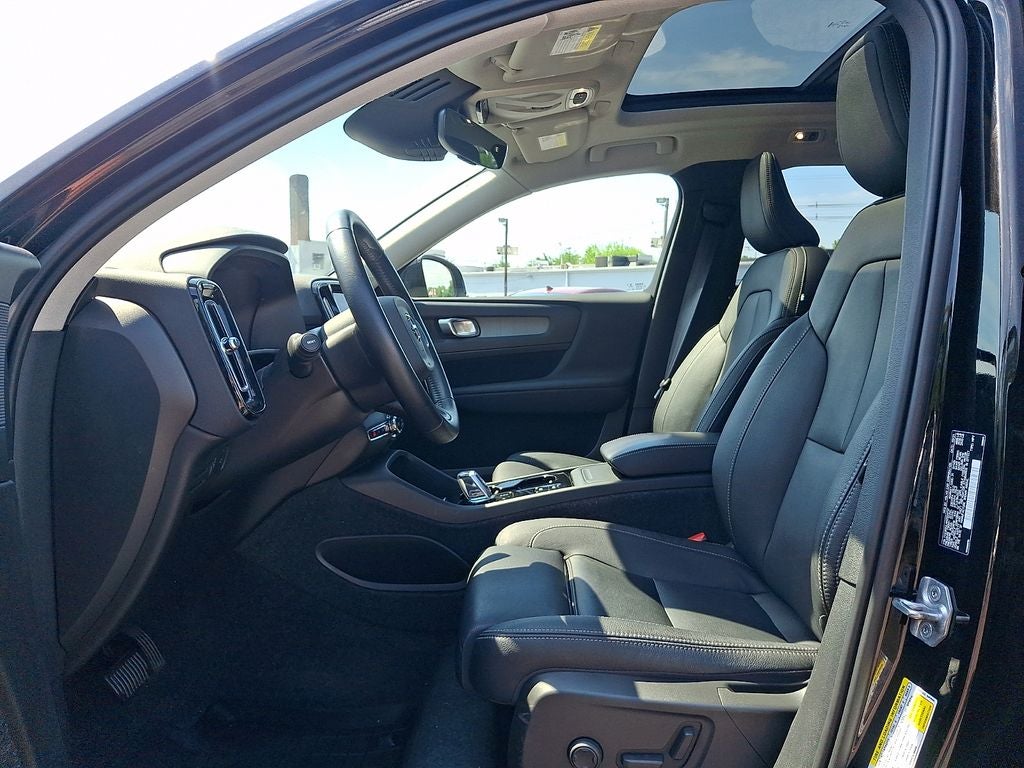 2021 Volvo XC40 T5 Inscription