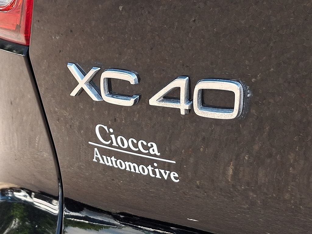 2021 Volvo XC40 T5 Inscription