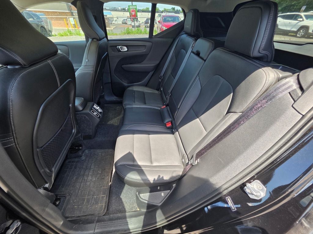 2021 Volvo XC40 T5 Inscription