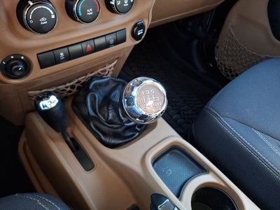 2013 Jeep Wrangler Sahara