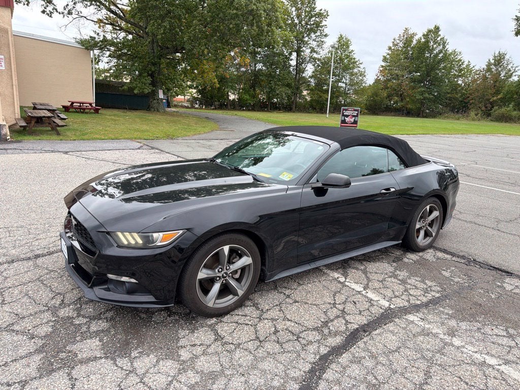 2017 Ford Mustang EcoBoost Premium